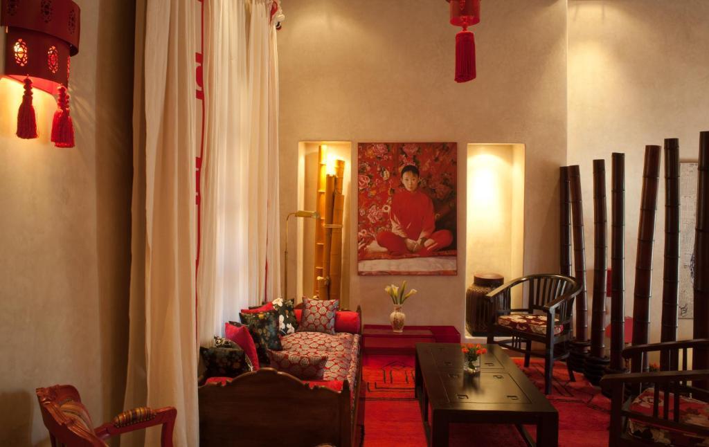 Tigmiza Boutique Hotel & Spa Ouled Jelal Room photo A Chinese massage parlor in Paris