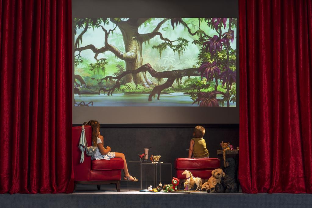 Tigmiza Boutique Hotel & Spa Ouled Jelal Exterior photo The 2008 version of the film, shown in the home theater of the 2008 Blu-Ray release