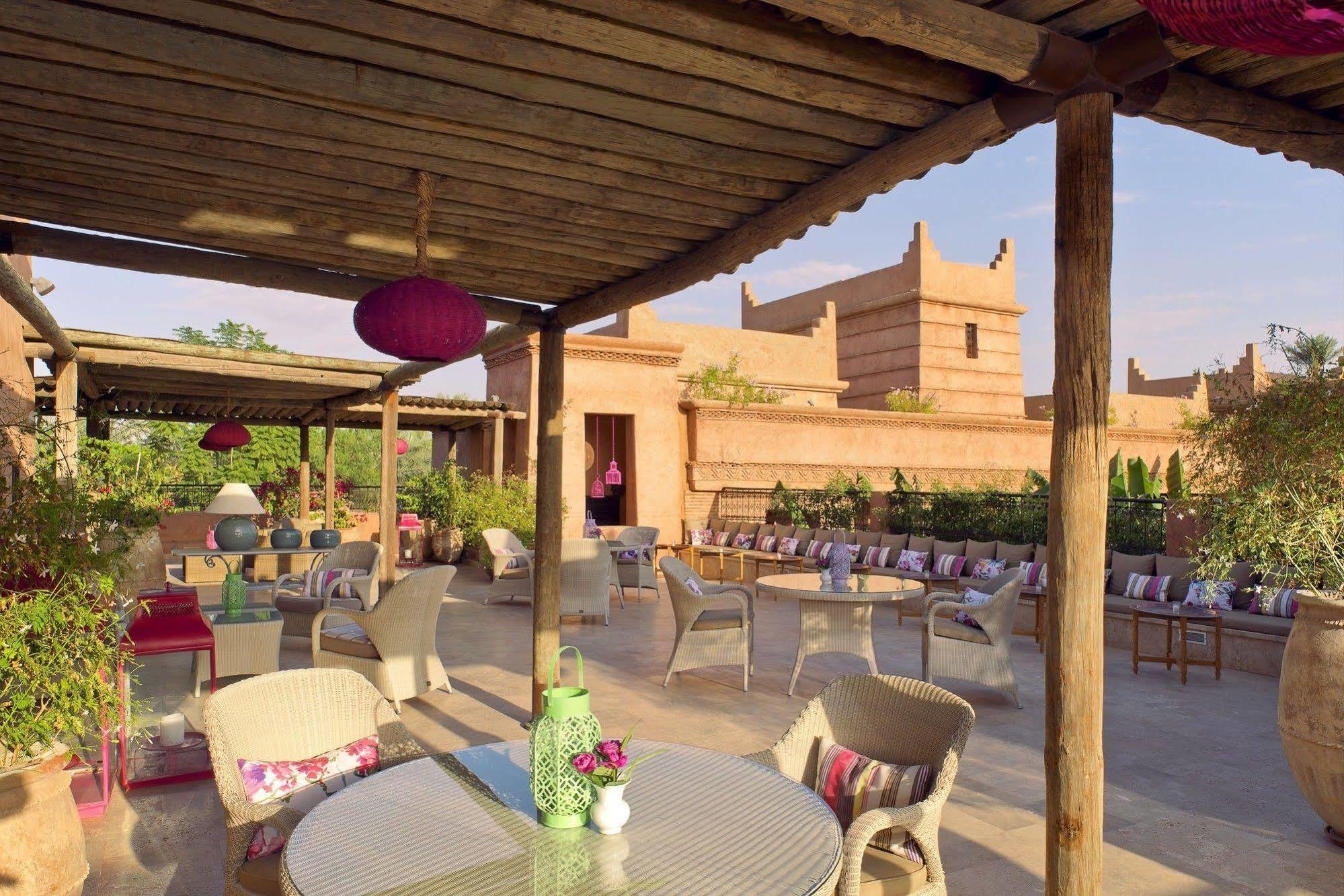 Tigmiza Boutique Hotel & Spa Ouled Jelal Exterior photo The hotel's rooftop terrace